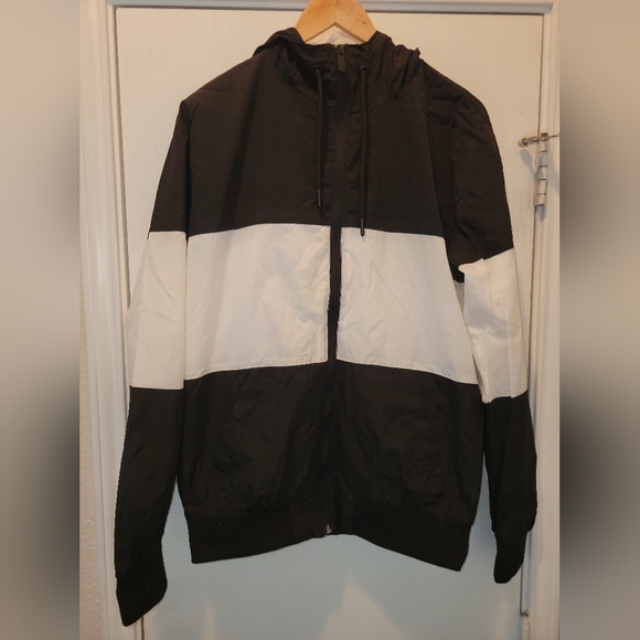 CSG Black & White Zip Up Hoodie Windbreaker Jacket sz Medium - Picture 1 of 7
